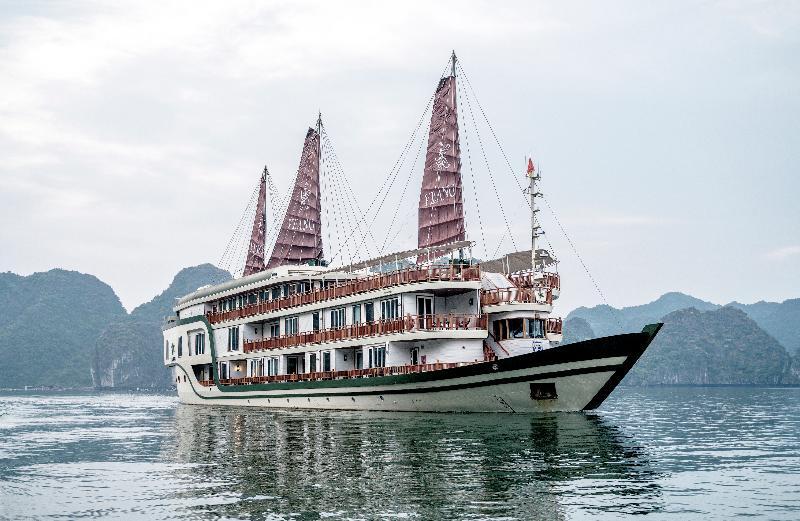 Heritage Line Ylang Cruise - Halong Bay & Lan Ha Bay Ha Long Exterior foto