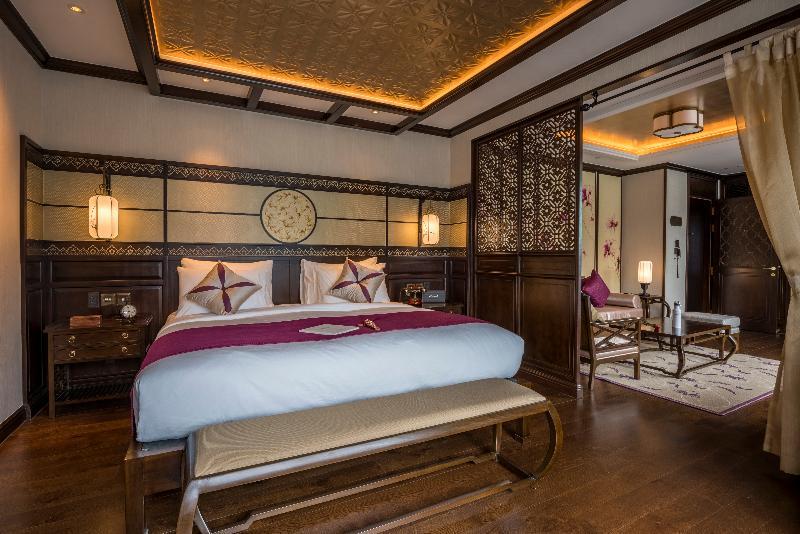 Heritage Line Ylang Cruise - Halong Bay & Lan Ha Bay Ha Long Exterior foto