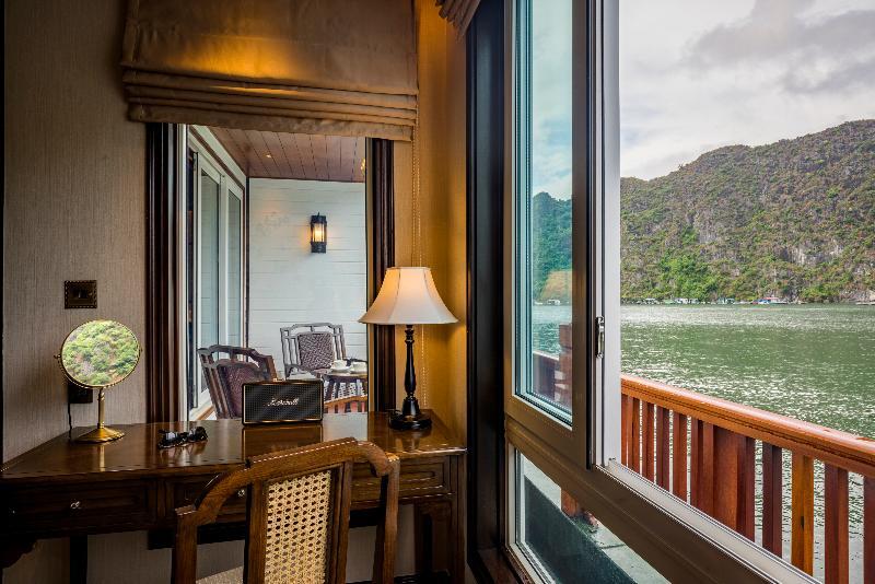 Heritage Line Ylang Cruise - Halong Bay & Lan Ha Bay Ha Long Exterior foto