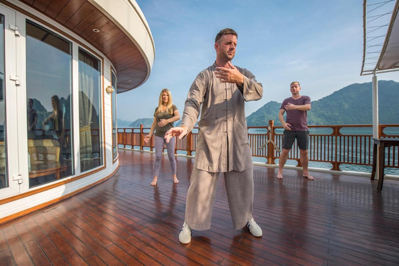 Heritage Line Ylang Cruise - Halong Bay & Lan Ha Bay Ha Long Exterior foto