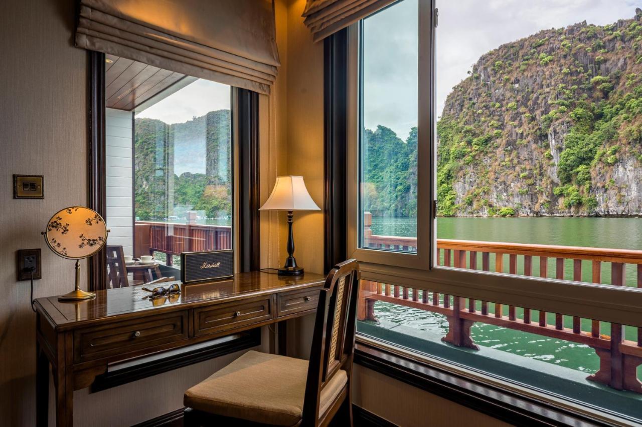 Heritage Line Ylang Cruise - Halong Bay & Lan Ha Bay Ha Long Exterior foto